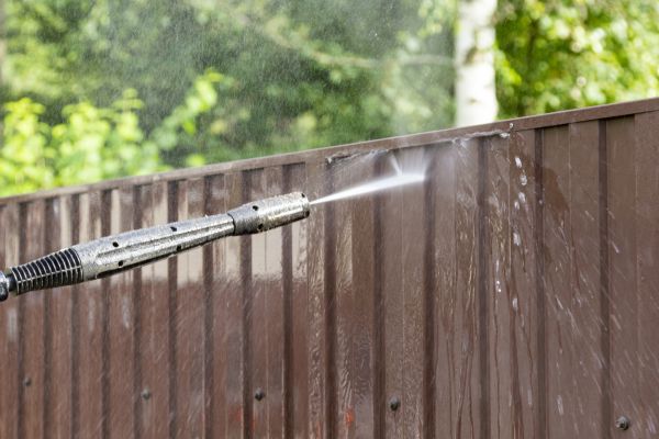 Vinyl Fence Cleaning in Elgin