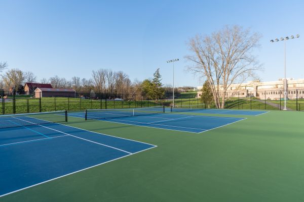 Cost of Tennis Court Cleaning in Elgin