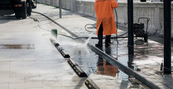 Parking Lot Pressure Washing in Elgin