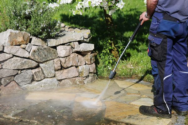 Cost of Stone Pressure Washing in Elgin