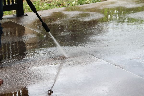 Cost of Concrete Deck Cleaning in Elgin